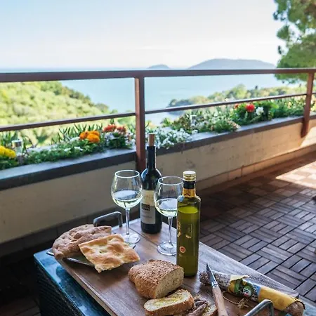 Διαμέρισμα Oltre House, Terre Marine