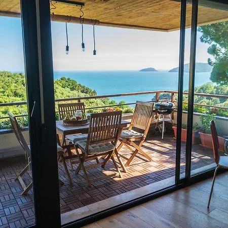 Oltre House, Terre Marine