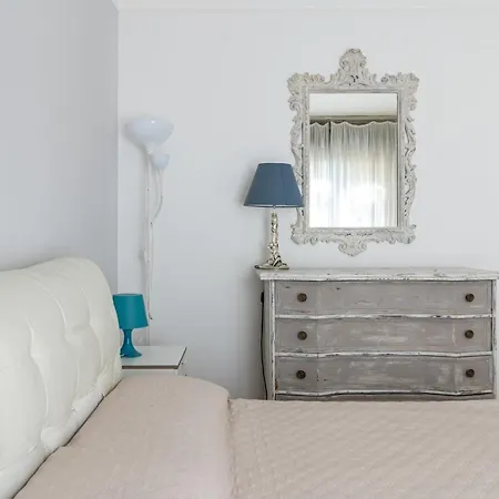 Oltre House, Terre Marine Apartment *